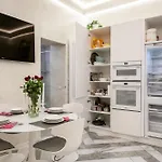 Enjoy Colosseum Apartment